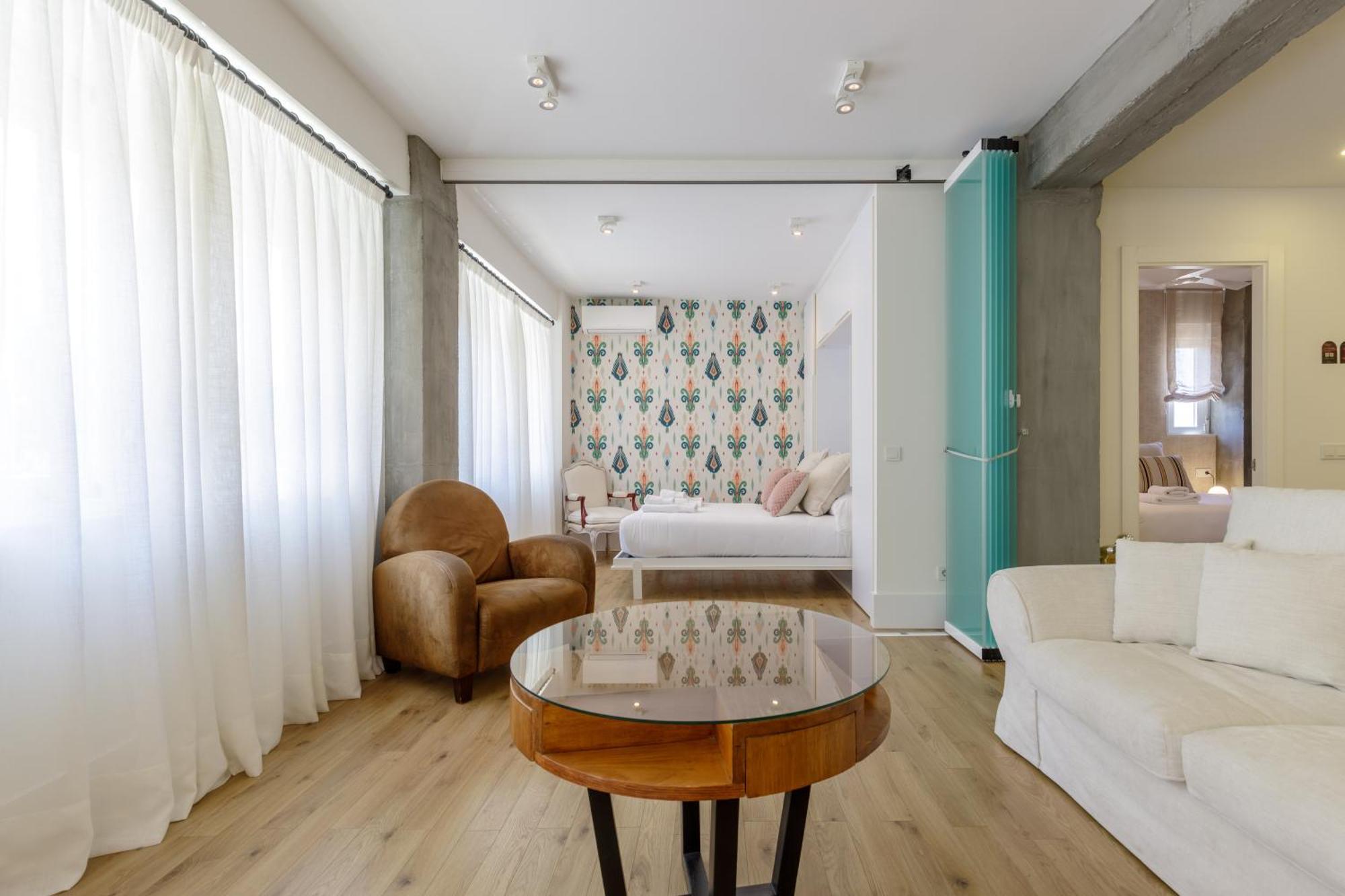 Six Apartments By Caleta Homes Málaga Exterior foto